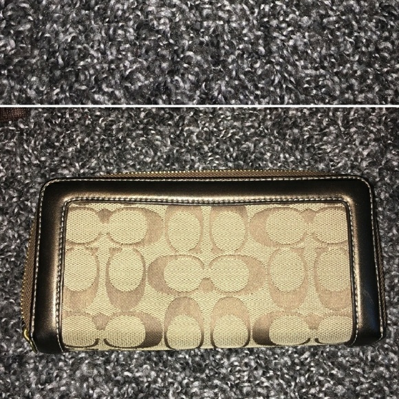 Coach wallet - Picture 3 of 3